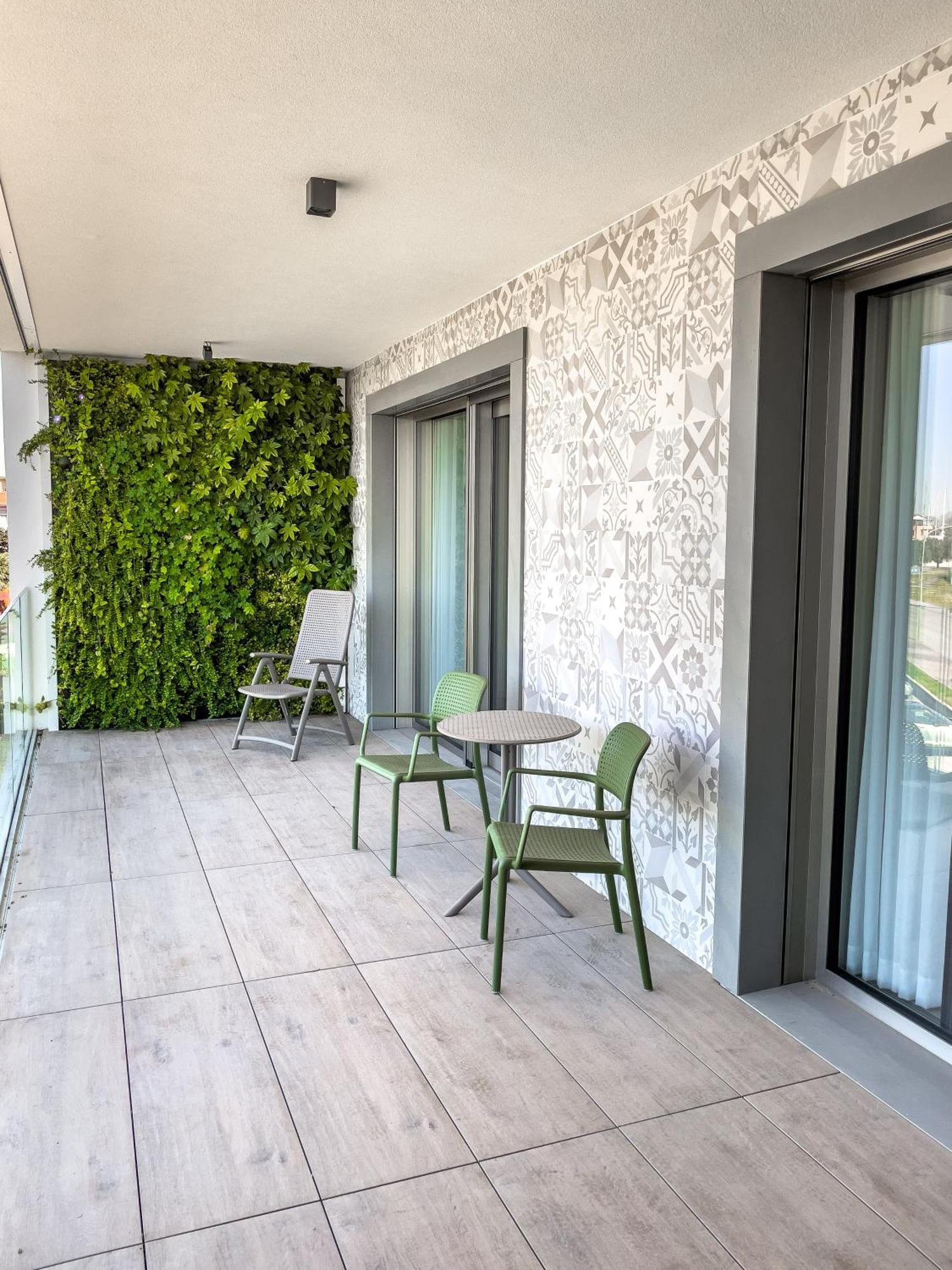 Aparthotel Sea Breeze Caorle Exterior foto